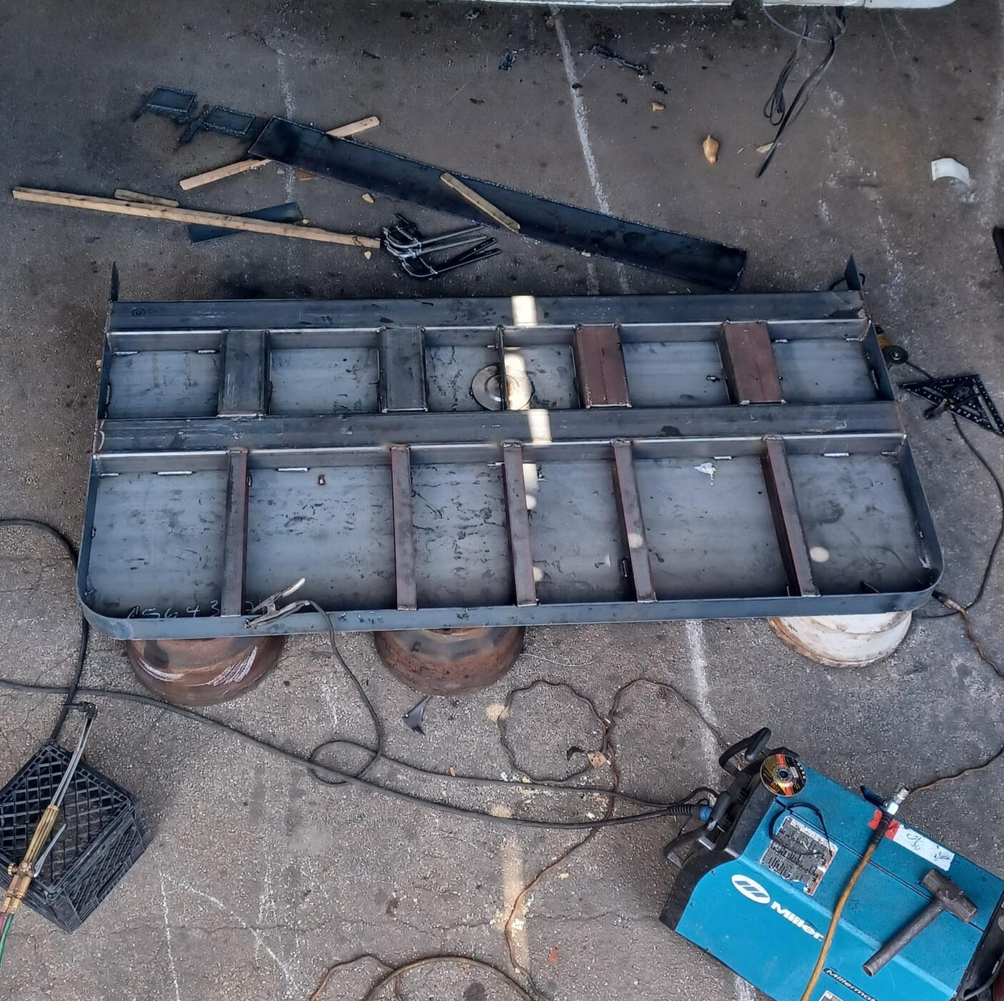 alt="trailer welding service Orlando" alt="trailer maintenance inspection" alt="brake repair on car hauler trailer" alt="floor repair gooseneck trailer"